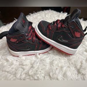 Red and Black Nike Air Jordan’s - 2C